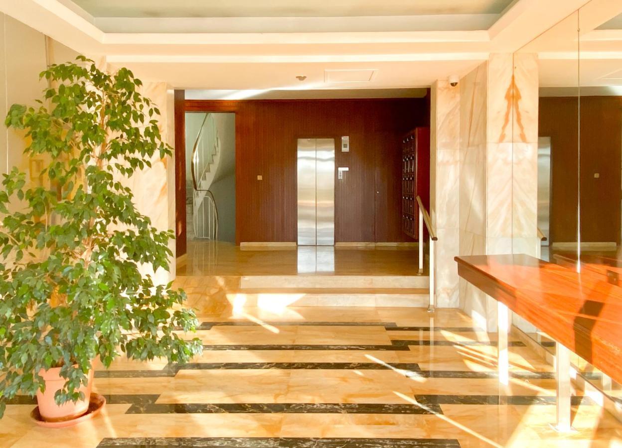 Blvd De La Croisette 82A, Cannes, La Reale Dış mekan fotoğraf